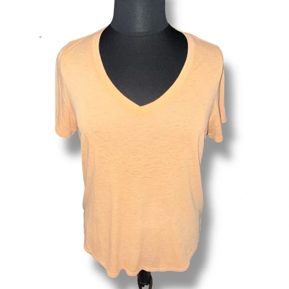 ATHLETA V-Neck Breezy Tee | Delicate Peach | Women’s XL - Picture 2 of 9